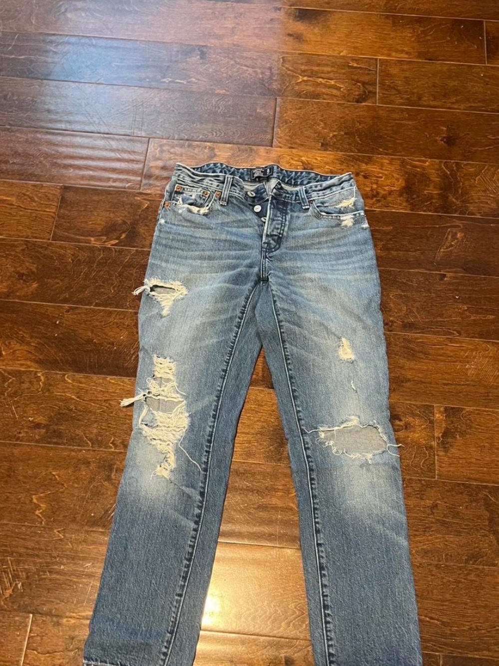 Abercrombie & Fitch Women's Light Blue Distressed Boyfriend Jeans